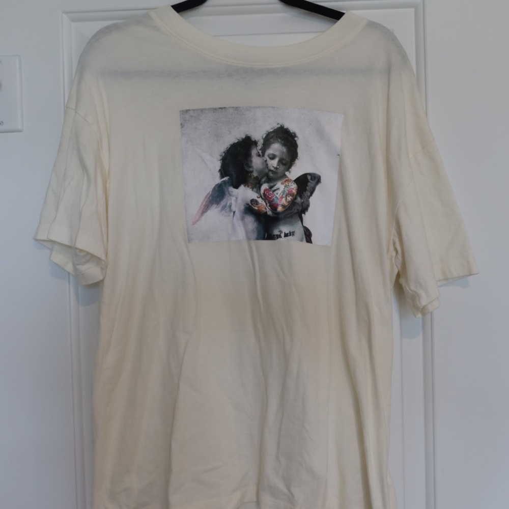 👼Forever 21 Cherub Graphic Tee - Picture 2 of 2